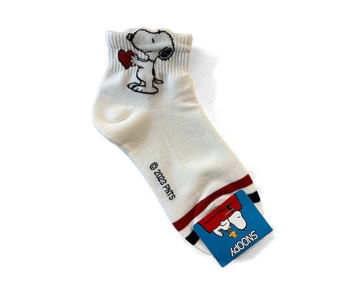 Snoopy with Love Quarter Crew Socks